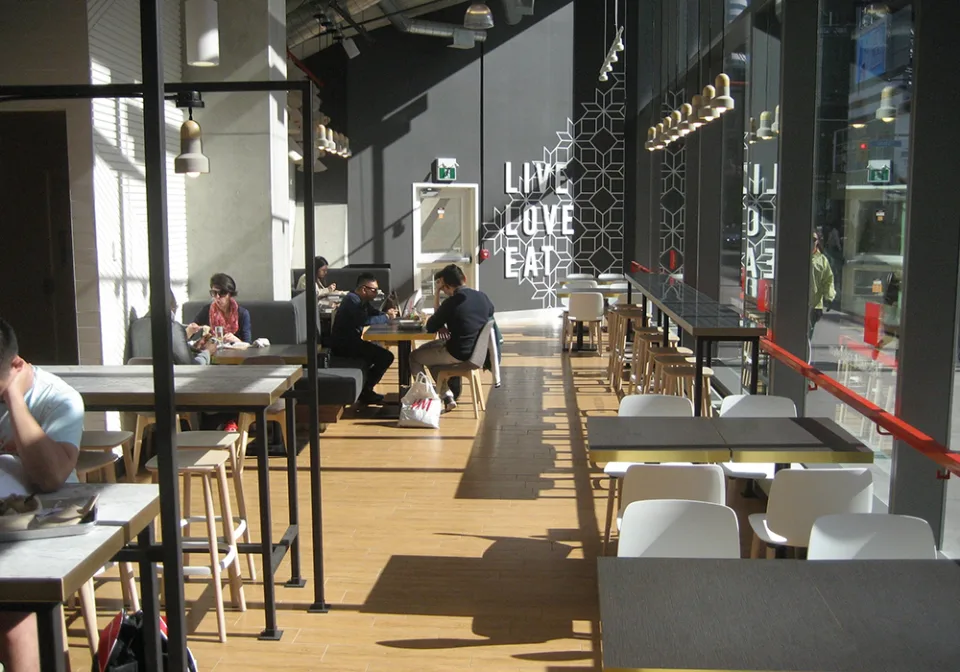 BASIL BOX restaurant