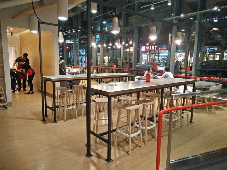 BASIL BOX restaurant