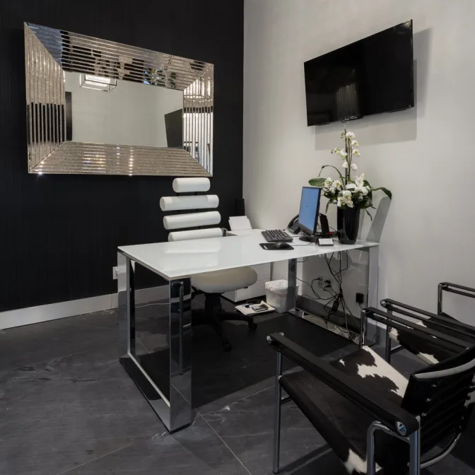 SKIN CLINIC
